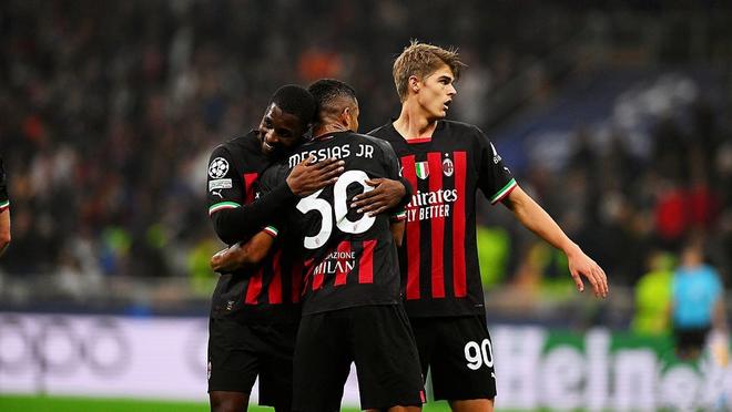 津媒：新鹏城新帅陈涛近期会去英国城市足球集团总部交流学习