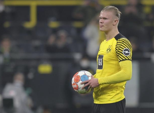 德转意甲本赛季身价涨幅最高11人阵容：帕斯暴涨3000万欧领衔（德转评意甲本季身价涨幅最大11人阵：帕斯领跑，身价飙升3000万欧）