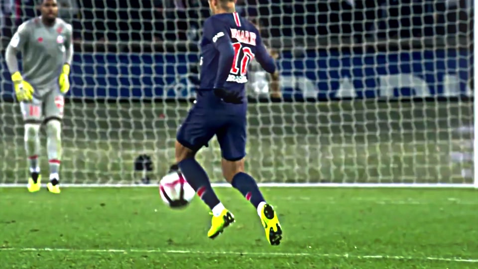 米体：没有俱乐部会在1月签受伤球员，尤文将DV9撤出冬窗市场