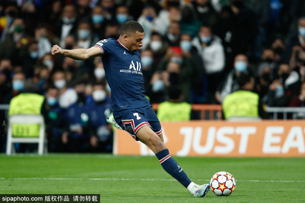 NBA官宣：76人违规罚款10万美元 恩比德赛前状态缺席却登场