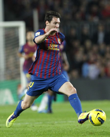 半场战报：意大利1-0挪威，皮奥破门，迪马尔科送助攻