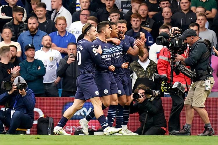 马塞利诺：我们是西甲丢球最少的球队，在欧冠赛场却漏洞百出（马塞利诺：西甲失球最少的我们，欧冠防线却破绽连连）