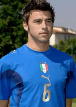 4胜2平不败直通美加墨！瑞士队史第13次晋级世界杯正赛（瑞士4胜2平保持不败直通美加墨，第13次跻身世界杯正赛）