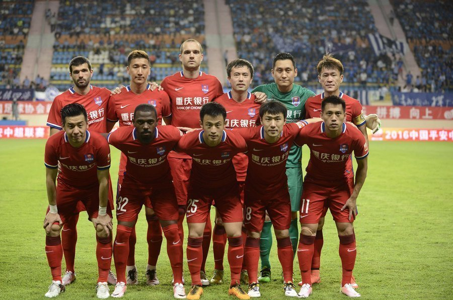 意媒：库普梅纳斯转型中卫表现亮眼，尤文中场补强成当务之急